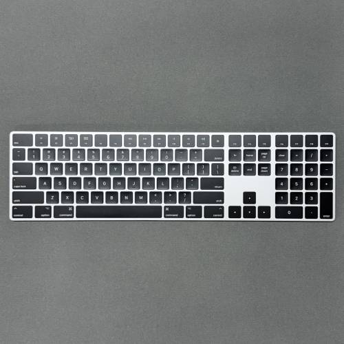 Apple Magic Keyboard with Numeric Keypad (Black Keys) for Mac 銀黑色帶數字鍵