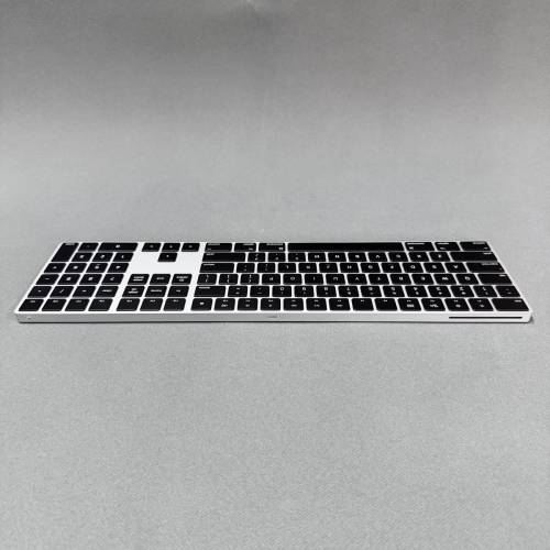 Apple Magic Keyboard with Numeric Keypad (Black Keys) for Mac 銀黑色帶數字鍵