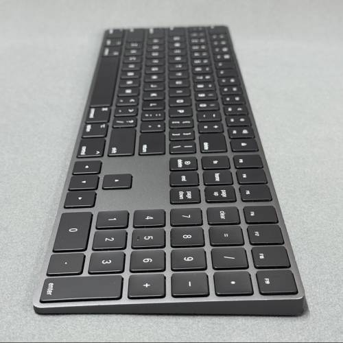 Apple Space Grey Magic Keyboard 2 with Numeric Pad 太空灰黑色帶數字鍵 A1843 f...