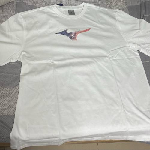 美津龍白色運動T恤