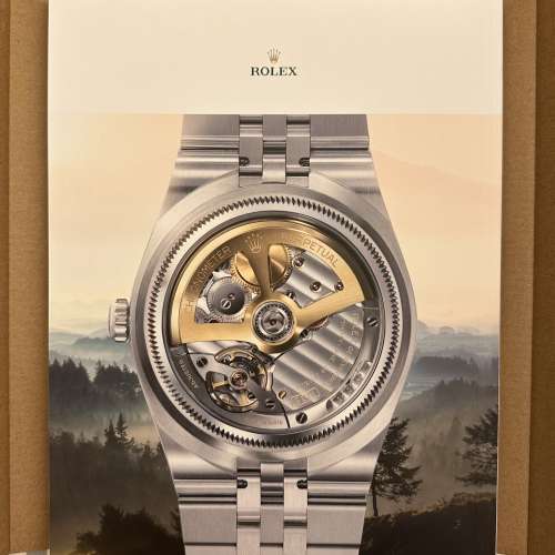 市場罕有 Rolex 2025-2026 年刋 第十三期 100%全新 極具收藏價值 有原廠包裝和Rolex...
