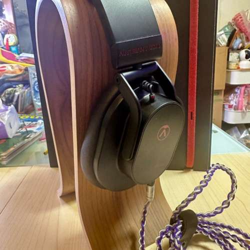 Austrian audio Hi-x60，連4.4石墨烯升級線，耳機