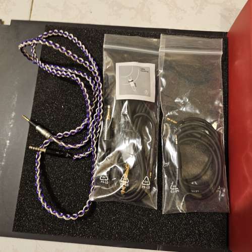 Austrian audio Hi-x60，連4.4石墨烯升級線，耳機