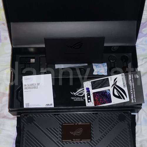 ASUS 華碩 ROG Azoth Extreme Mechanical Gaming Keyboard 頂級電競機械鍵盤 暴風軸...