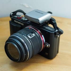 Olympus E-PL6 + 鏡頭 (14-42mm)