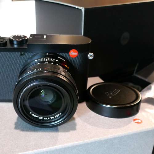 95%new...Leica Q2