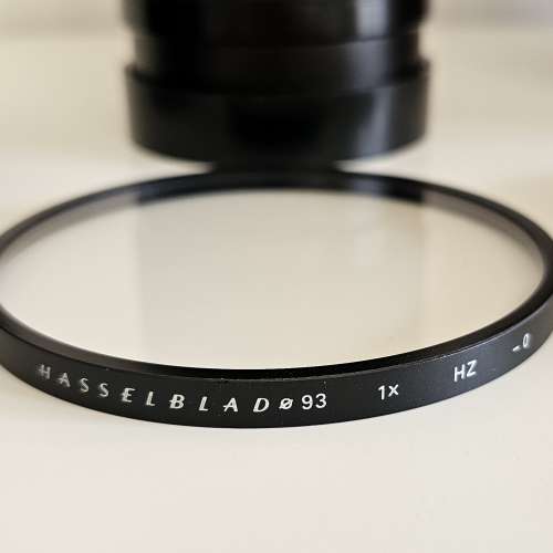 Hasselblad Tele-Apo 500mm f8 可以加接環用在，富士GFX, Leica, Nikon ,Sony 上