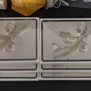 Honor Pad 9 5G 16+256GB 行貨 全新原封送鍵盤灰色