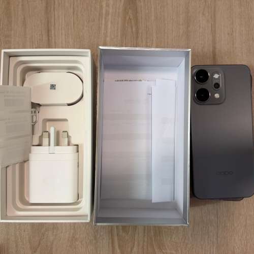 極新 OPPO Reno14 Pro 12+512 手機 灰色港行