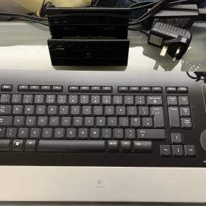 Logitech 藍牙 充電式 無線 鍵盤 帶多媒體鍵