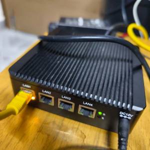 軟路由  J4205 8G ram 128gb ssd Mini PC