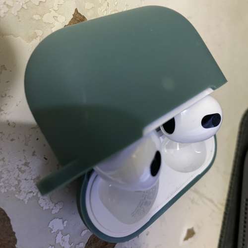 Apple AirPods 3rd 第3代 (Lighting)