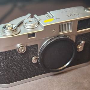 Leica M2 Film Camera (Button Rewind)