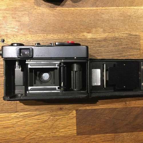 Konica C35 菲林相機