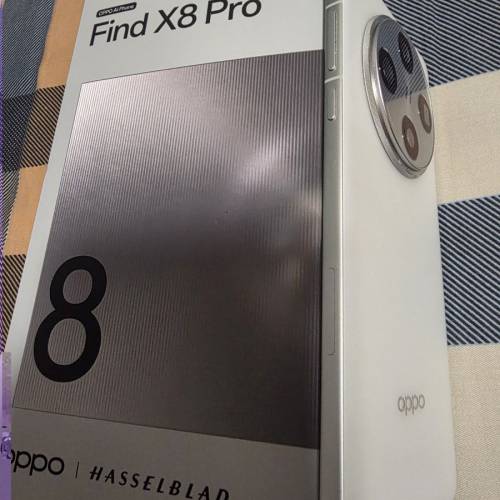 OPPO find x8 pro  白色  99 %新  港行 有保
