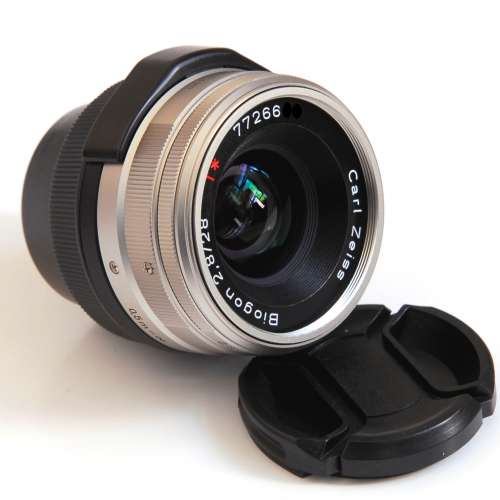 Contax G28 f2.8 28mm Carl Zeiss T* Biogon 95% New
