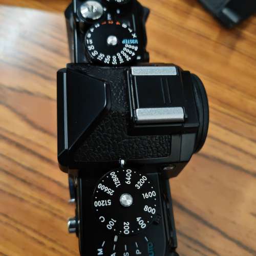 Nikon zf 行貨body 有盒，NZ-sony 自動轉接環，fringer EF-NZ