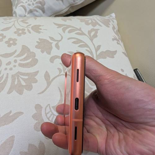 Google pixel 7a 橙色 日本限定版