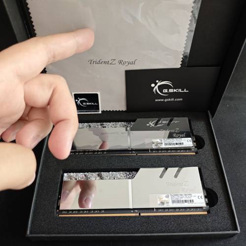 全新G skill Royal 16G