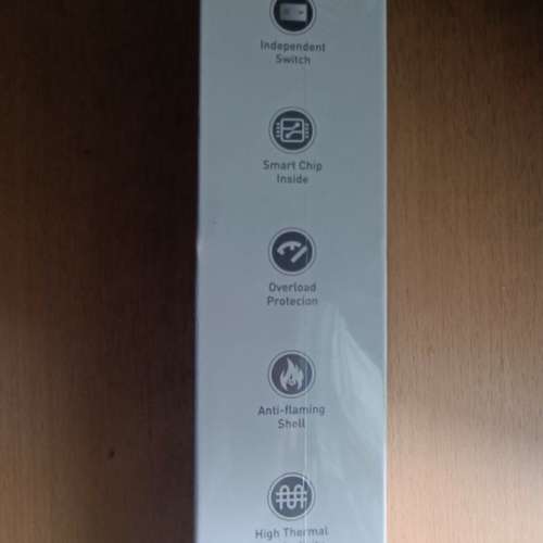 LDNIO 英規拖板 萬用插頭款 USB/TYPE-C 手機 充電 獨立開關 UK Universal Power St...