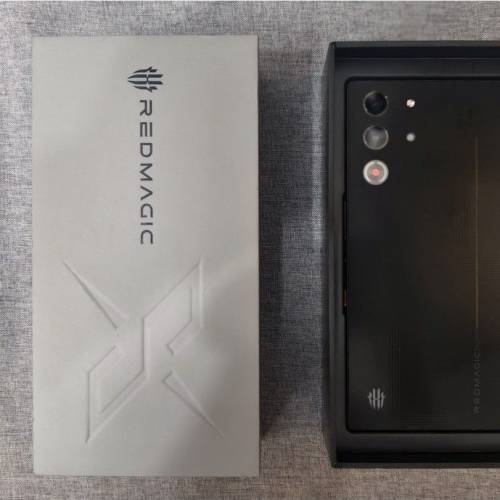Nubia 紅魔 REDMAGIC 10S Pro+ 16+512GB 國行已升國際版内置Google 全套很新淨