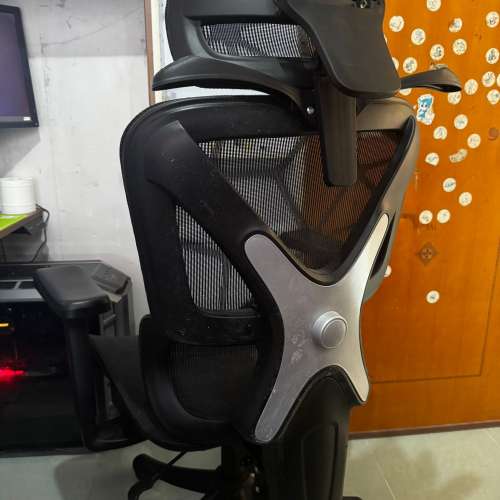 萊克帝家6D扶手龍紋網人體工學椅