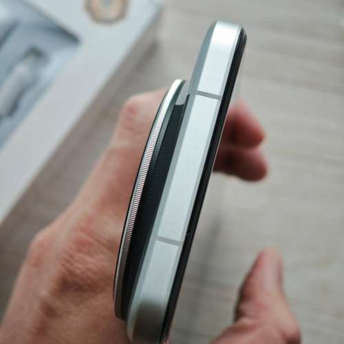 90%新 小米 15 Ultra 16+1TB 水貨國行 銀黑色 Leica 四鏡頭 15Ultra 連Fotogear金屬...