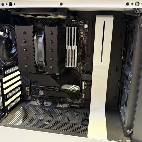 Intel 10900k Asus maximus xii hero hero wifi 64GB ram