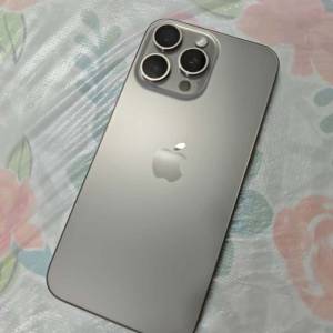 iPhone 15 Pro Max 原色鈦金屬 256GB 香港行貨