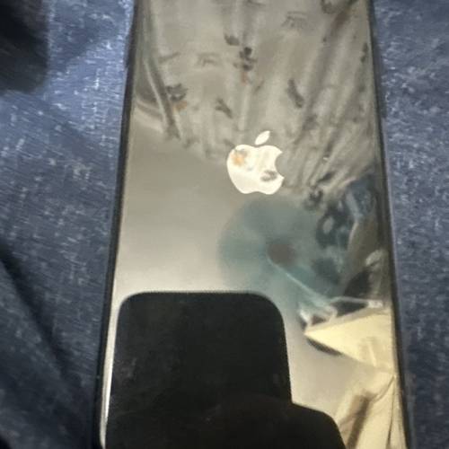 iphone se2 黑色128gb 83%