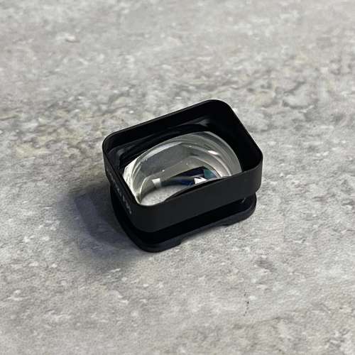 專為DJI Osmo Pocket 3 設計的磁吸式增距鏡頭。