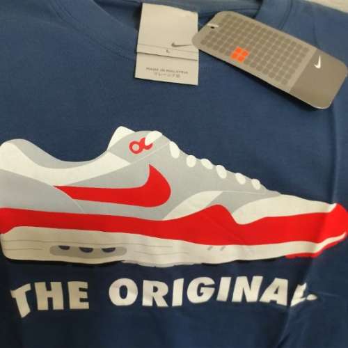 NIKE Air Max 1　Vingate Tee
