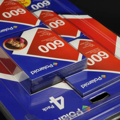 [全新未開] 原裝寶麗來４盒裝吸塑優惠裝從未拆封 600 菲林 - 已過期 - 到期０３／...