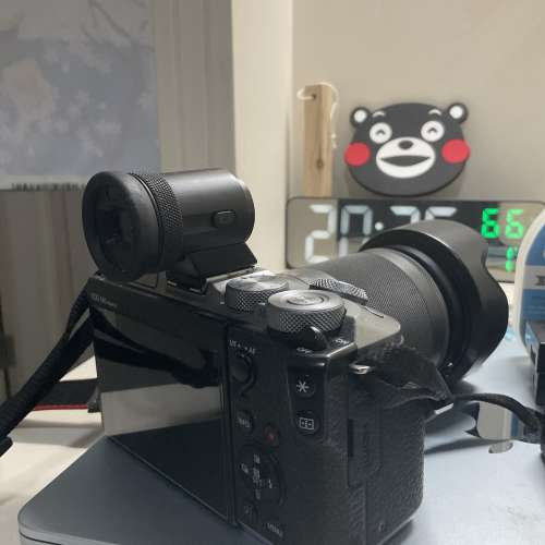 Canon Eos m6 mark ii連18-150mm鏡及電子觀景器