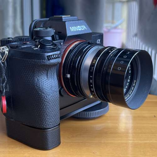 Konica Hexanon 48mm f/2.0 M-mount