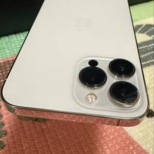 iPhone 13 pro max 256gb 白色