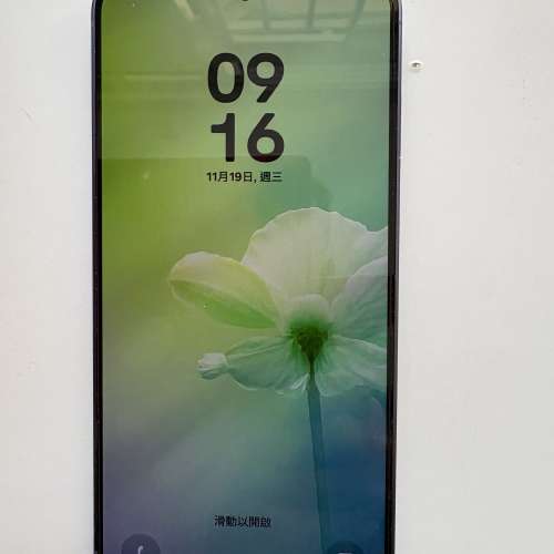 售Samsung紫色24+12+256gb電話