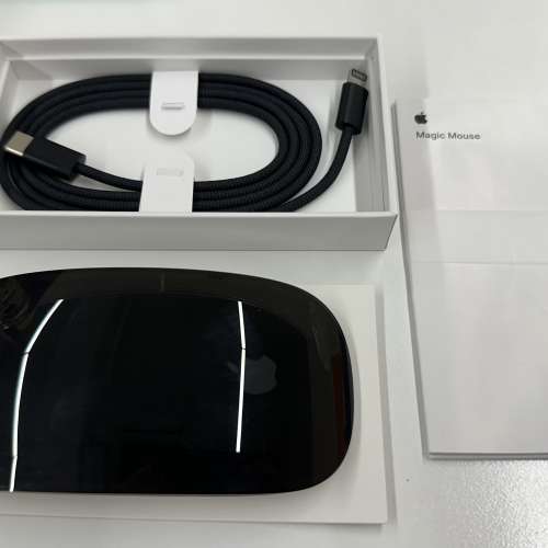 市場罕有 Apple Magic Mouse 3 滑鼠 黑色 行貨 100%全新 Apple 專門店買入$729 只開...