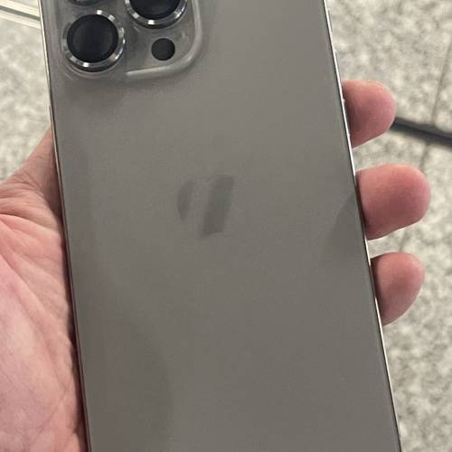 完美99%NEW🤣 iPhone 16 pro MAX 256GB 港行雙咭 100%電健康❤️ 原裝盒、線 包套...