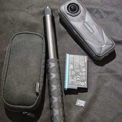 instax360 X5 冇盒冇單 送記憶卡 跟手持棍 連保護套 鏡片通透冇花 功能全正常 1電一...