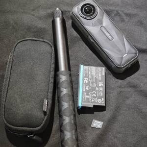 instax360 X5 冇盒冇單 送記憶卡 跟手持棍 連保護套 鏡片通透冇花 功能全正常 1電一...