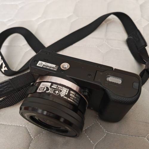 Sony a5000 and Sony 16-50mm lens