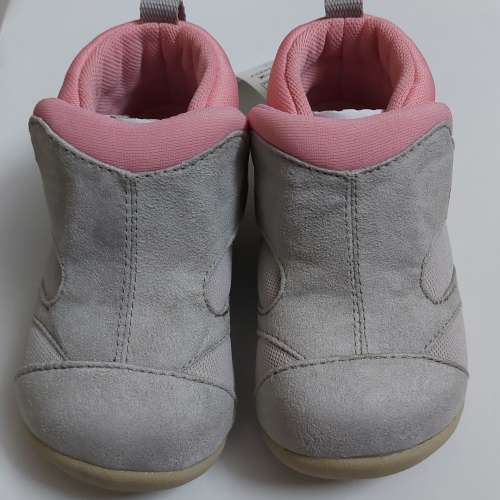 Pigeon 嬰兒鞋 14cm ~ 1 對