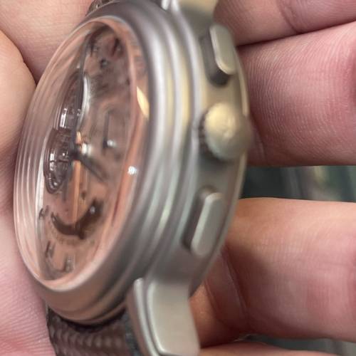 zeinth 鈦金屬 限量版 $19800