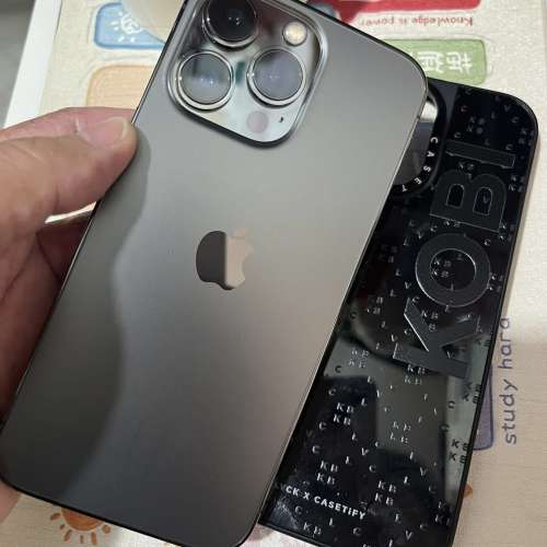 iPhone 13pro 256gb,港行雙卡極新，電池健康度100，所有功能正常！