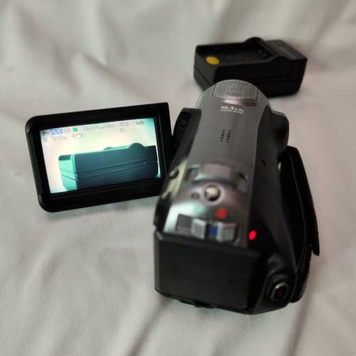 Panasonic HDC-SD9 Camcorder