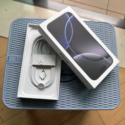 iPhone 16 promax 256gbs 黑色