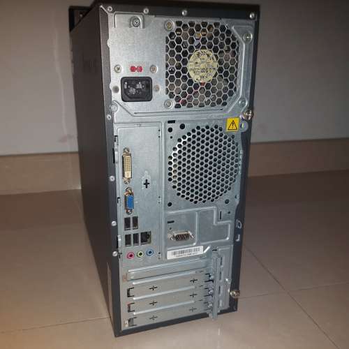 屯門良景輕鐵站交收 即買即用 Intel® Core™ i5 電腦一部 + 送BENQ 19" LCD MON