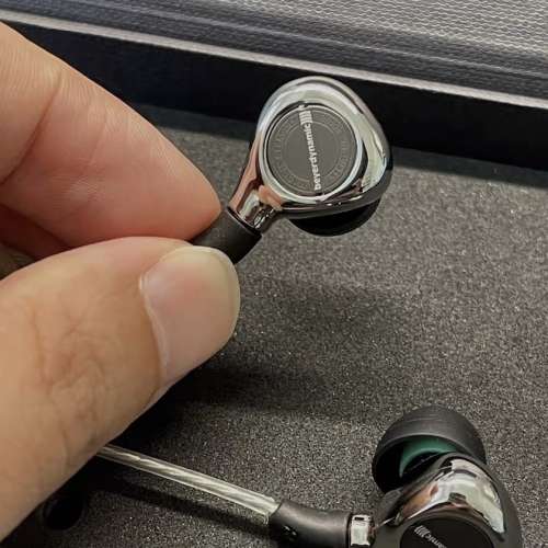 9新 Beyerdynamic Xelento Remote 謝蘭圖