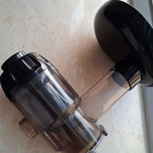 九成新omega multifunctional slow juicer